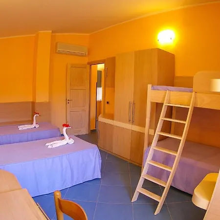 Trilo 5 * Capo Vaticano