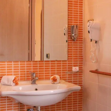 Trilo 5 Apartment